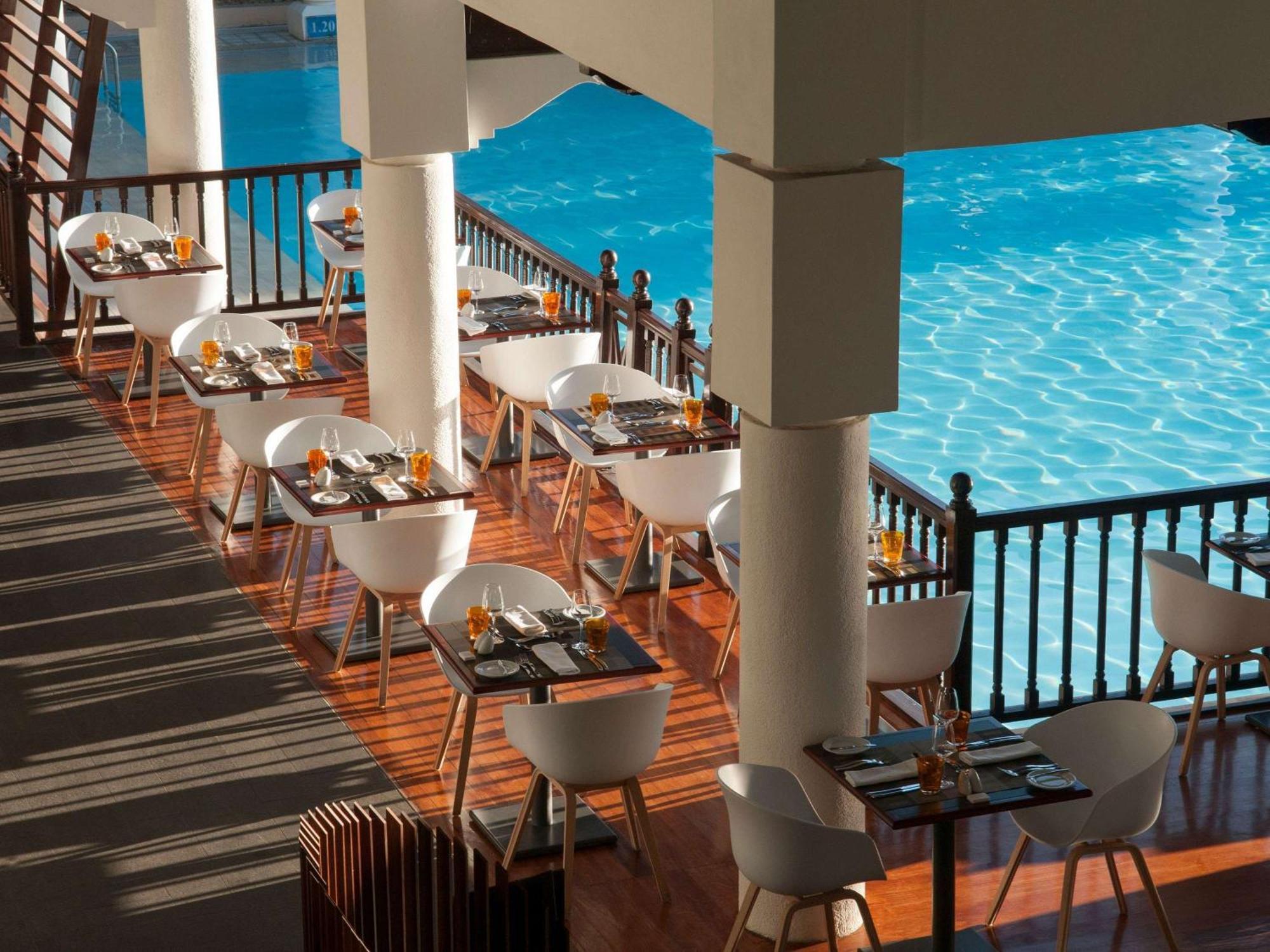 Sofitel Mauritius L'Imperial Resort & Spa Flic en Flac Bagian luar foto